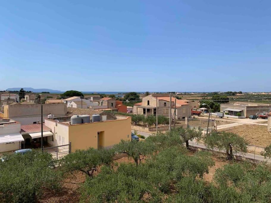 Casa Vacanza Torre Di Mezzo - Tramonto Marausa Kültér fotó